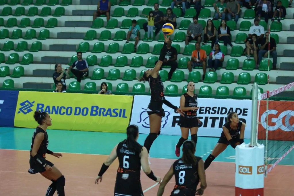 Nadine Oliver/Brasília Vôlei