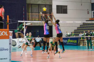 SESI - Bauru - Sesi Vôlei Bauru vence Pinheiros na Superliga 2021-2022