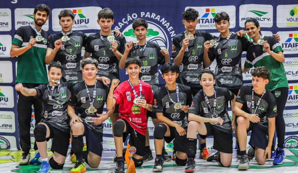 Maringá Unilife campeão SUb-15